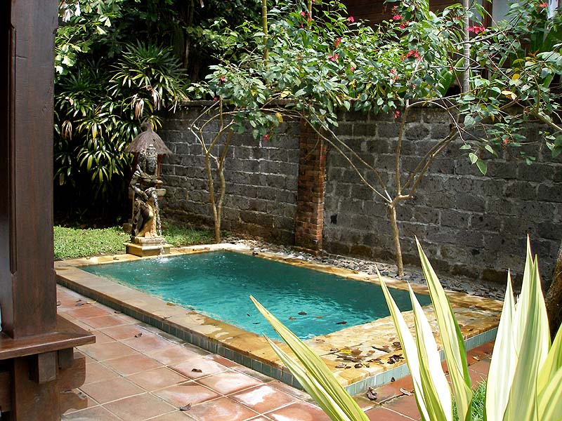 bali06_U2.JPG