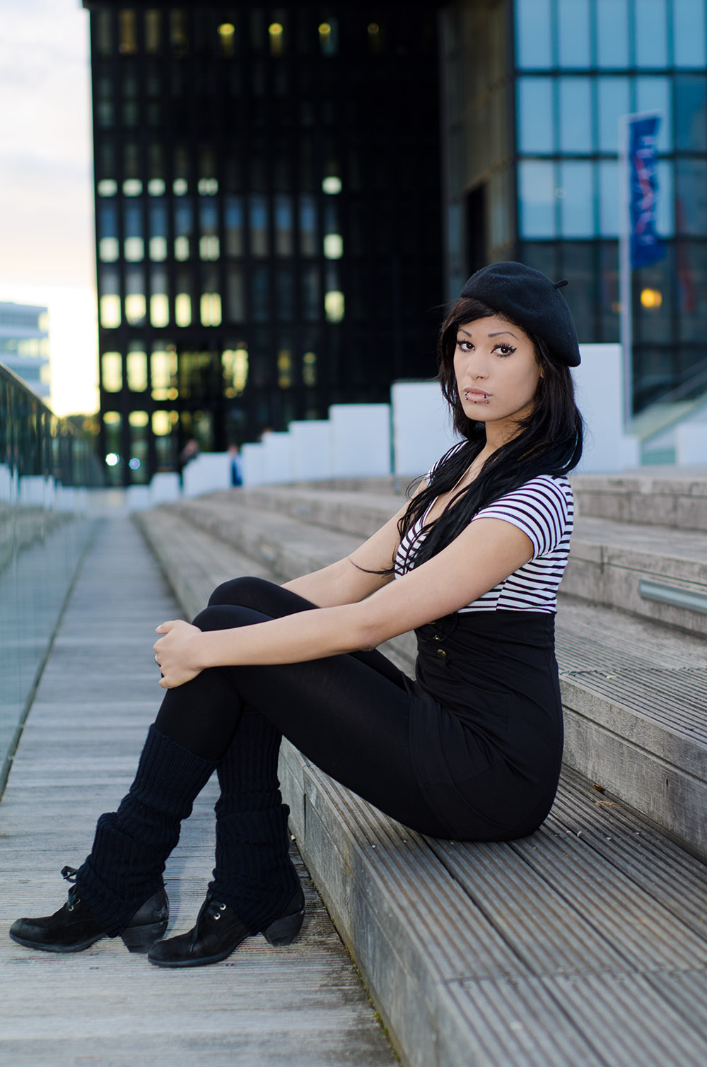 portrait_10_09.jpg